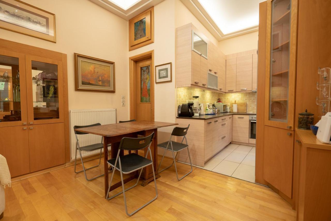 Acropolis Metro St.3 Bedrοοms 6 Persons Maisonette Athén Kültér fotó