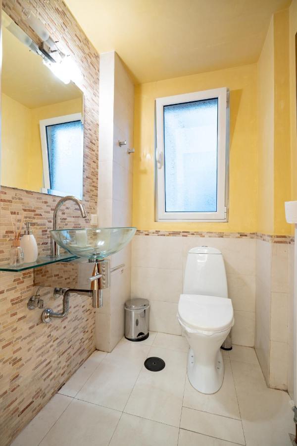 Acropolis Metro St.3 Bedrοοms 6 Persons Maisonette Athén Kültér fotó